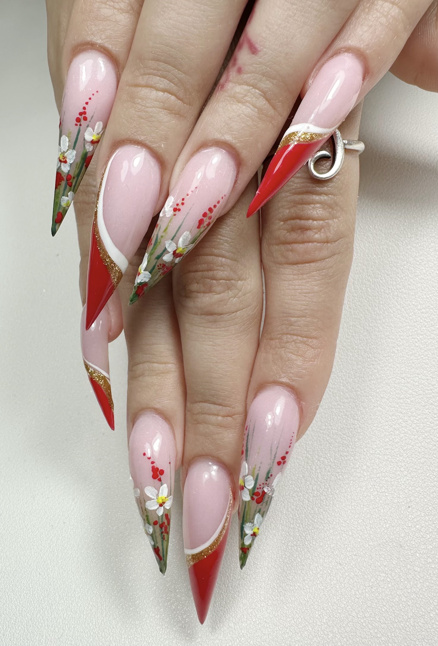Inside Ruvé Nail Spa, Austin